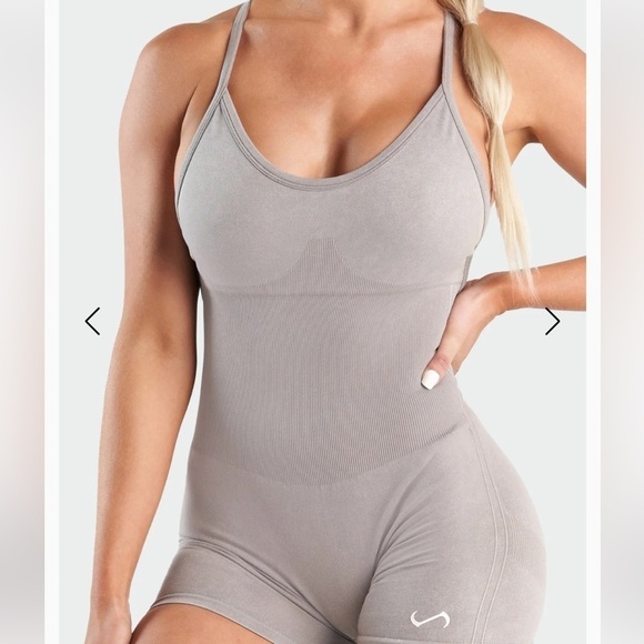 TLF Vintage Sand Sculpt Seamless Scrunch Butt Onesie tan large open back - Picture 2 of 13